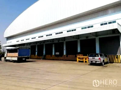 เช่าโรงงาน ม.เทคโนโลยีมหานคร : ให้เช่า โกดัง 8148 ตรม หนองจอก กรุงเทพมหานคร