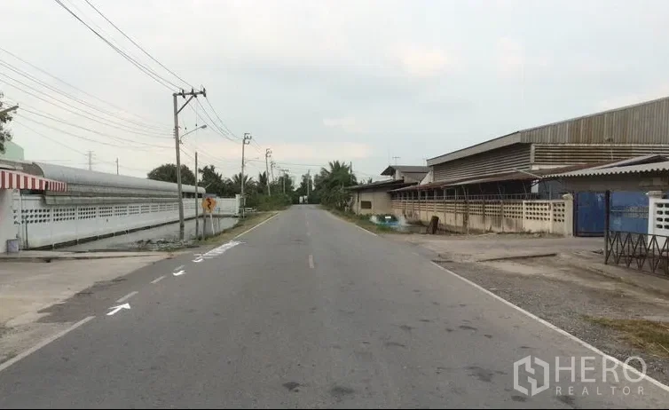 รูป ขาย โกดัง 1800 ตรม ราษฎร์นิยม ไทรน้อย นนทบุรี - รูปที่ 4/7