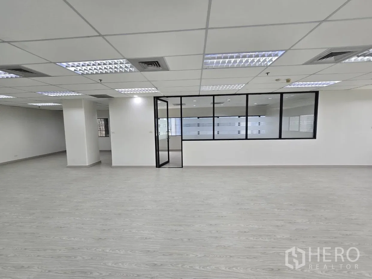 รูป ให้เช่า ออฟฟิศ 358 ตรม คลองเตย คลองเตย กรุงเทพมหานคร BTS อโศก - รูปที่ 6/14