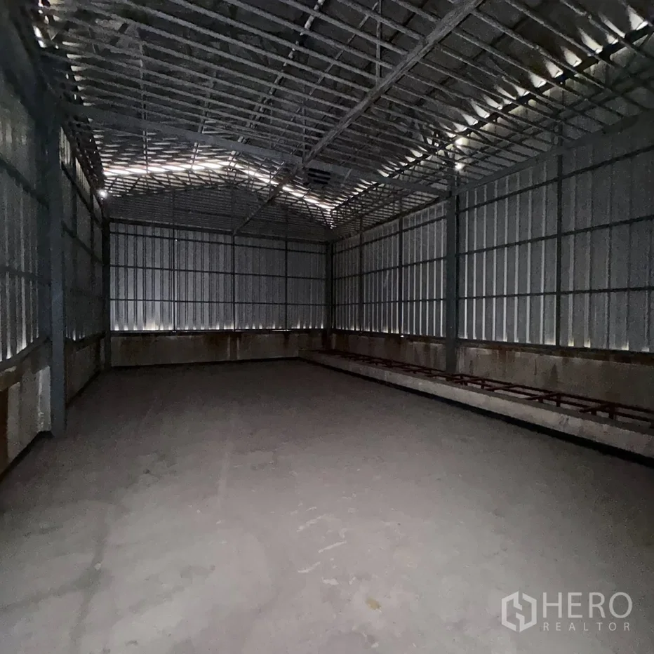 picture For rent Factory 2300 sq.m. in Phra Pradaeng, Samut Prakan - 4/7