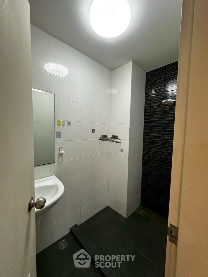 รูป ขายคอนโด 1 ห้องนอน The Trust Condo South Pattaya พัทยาใต้ (ID 3281902) - รูปที่ 2/15