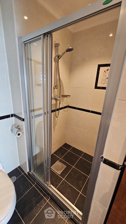 picture Spacious 2-BR 141 Sqm At View Talay 7 Condominium Jomtien (ID 3281933) - 19/51