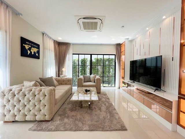 รูป HU7760  บ้านเดี่ยวให้เช่า  นันทวัน พระราม 9 - กรุงเทพกรีฑาตัดใหม่ กรุงเทพมหานคร - รูปที่ 2/8