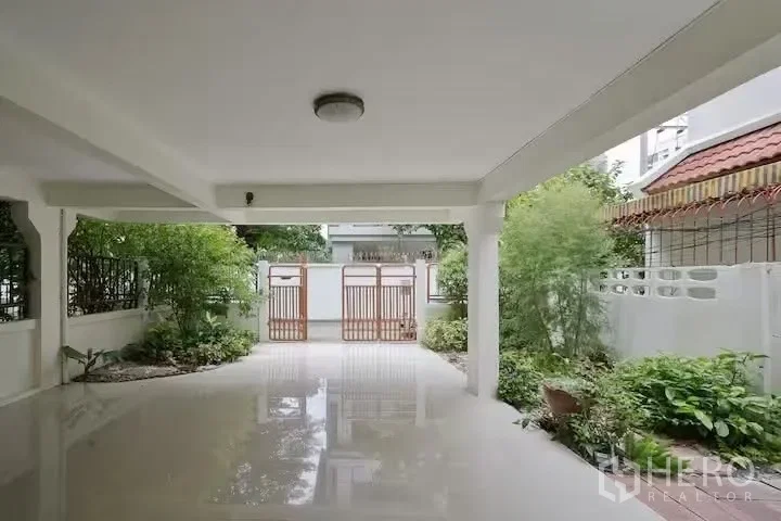 picture For rent 5 Bedroom Detached House in Watthana, Bangkok - 7/26