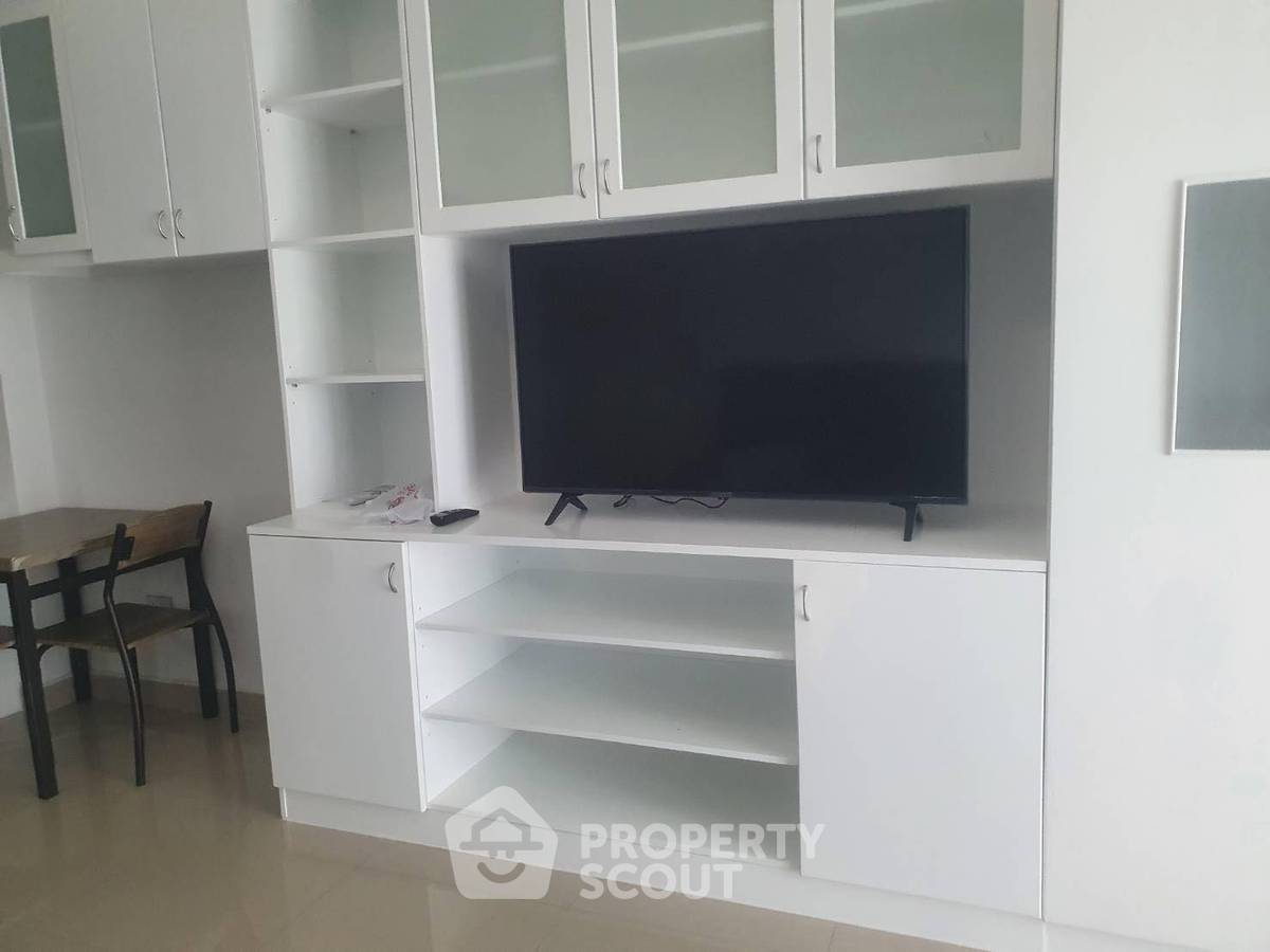 รูป คอนโด 1 ห้องนอน View Talay 8 Condominium ใกล้หาดจอมเทียน (ID 3281936) - รูปที่ 8/19