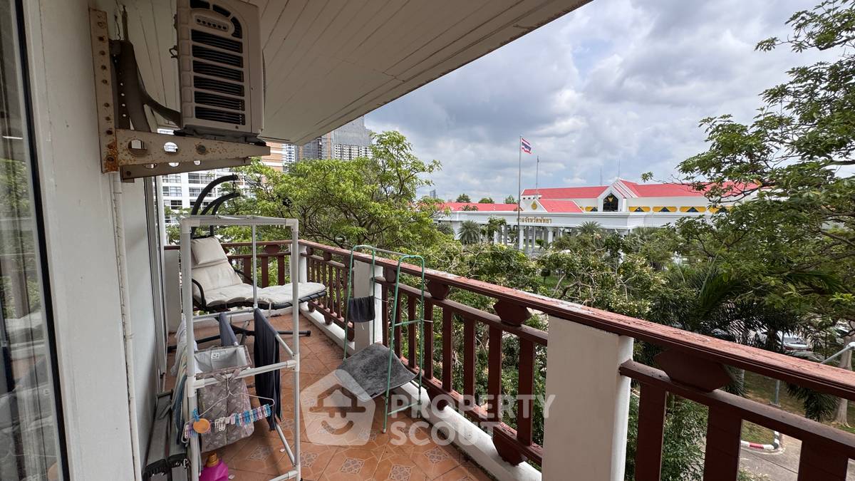 picture Spacious 1-BR 104 Sqm At Royal Hill Resort Condominium (ID 3281840) - 8/31