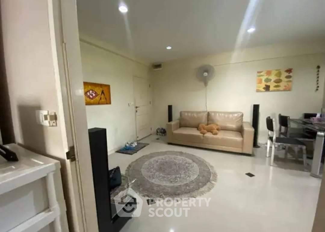 picture 2-BR Condo at Near Beach Residence close to Naklua (ID 3281746) - 7/11