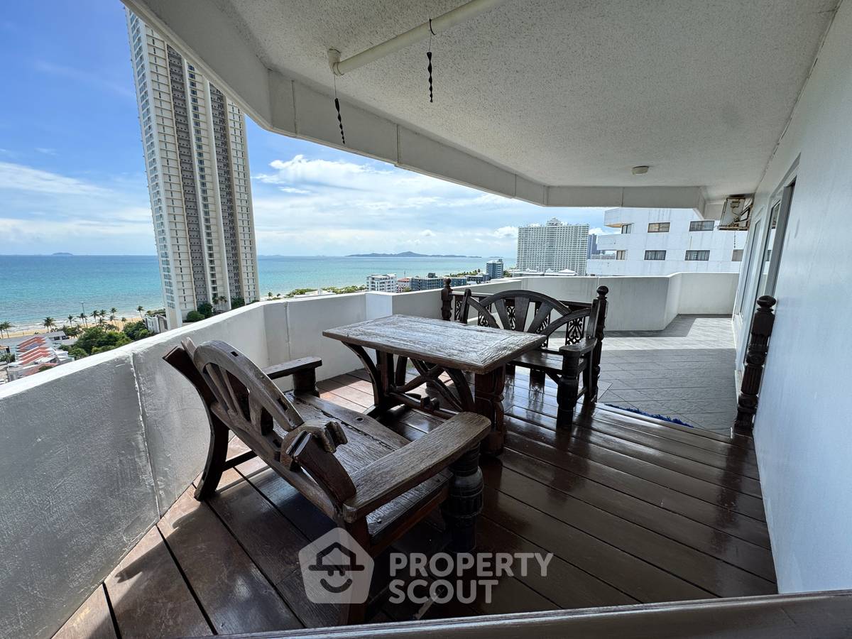 รูป ขายคอนโด 4 ห้องนอน ขนาด 273 ตร.ม. Jomtien Beach Paradise Condominium (ID 3281701) - รูปที่ 17/39