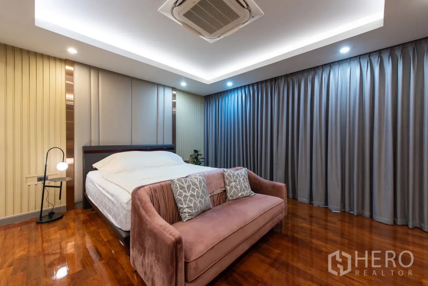 รูป ขาย บ้านเดี่ยว 4 ห้องนอน Ladawan Srinakarin (รูปภาพของศรีนครินทร์) บางแก้ว บางพลี สมุทรปราการ - รูปที่ 9/21