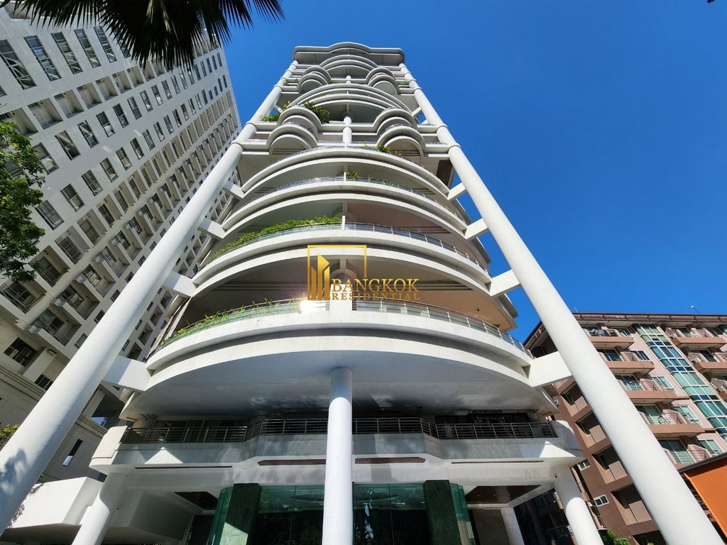 picture Le Raffine 24 | Superb 3 Bedroom Duplex Condo With Pool - BR61154CD - 26/28