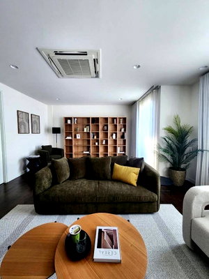 Townhouses for rent Bangkok : LTHC16139 - Luxury Townhouse for Rent Rama 3 | The Welton Rama 3 | 360 sq.m. | 3 Beds 4 Baths | Rooftop Terrace | 150K