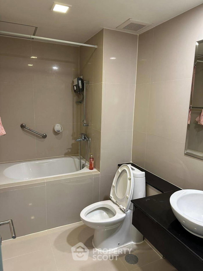 รูป ชั้น 20 ห้อง 2 ห้องนอน Nusasiri Grand Condominium ห่าง BTS เอกมัย 60 ม. (ID 3257439) - รูปที่ 8/9