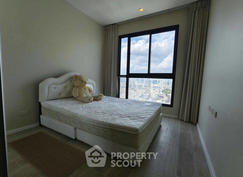2-BR Condo at Quinn Condo Ratchada 17 near MRT Sutthisan (ID 3290453)