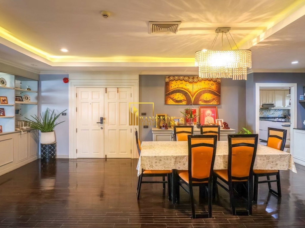 picture Oriental Towers | Spacious 3 Bed Condo For Sale in Ekkamai - BR60660CD - 10/31