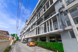 รูป The Patio Bangsaen - รูปที่ 3/12