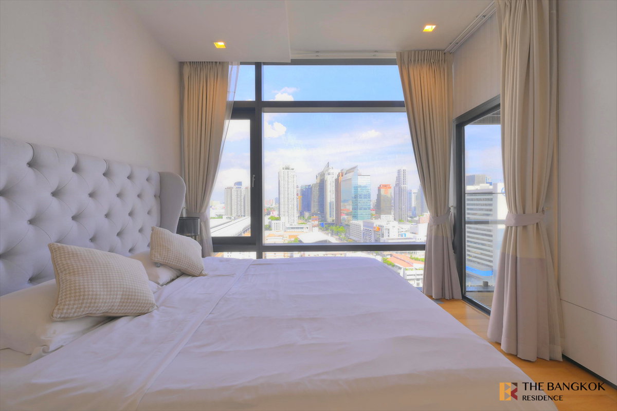 picture 🏙️ Circle Living Prototype  -🌟 Spacious 48.57 sq.m. Unit with a Functional Layout, Near Bangkok’s CBD 🚆 near MRT Phetchaburi - 7/12