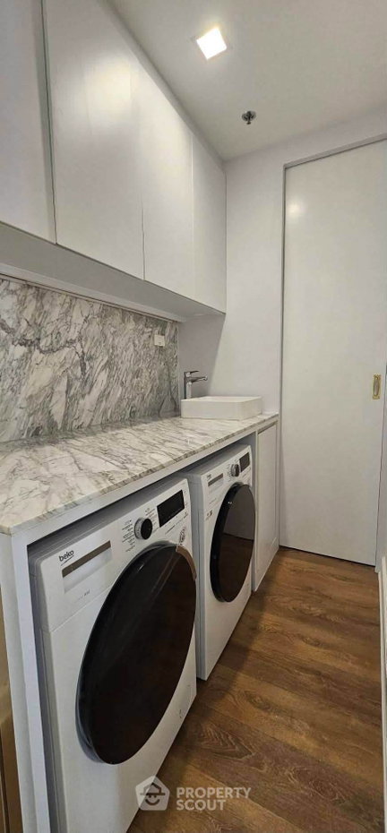 picture 3-BR Condo at Noble Be 33 near BTS Phrom Phong (ID 3292409) - 10/18