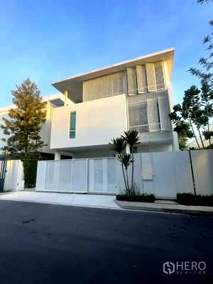 Houses for rent Bangkok : For rent 4 Bedroom Detached House Vive Ekkamai-Ramintra in Bueng Kum, Bangkok