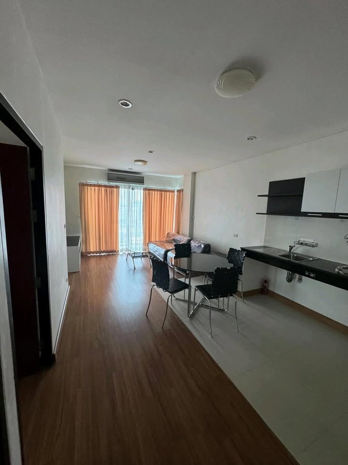 picture Condo for Rent at The Wellington (B6909018) - 2/11