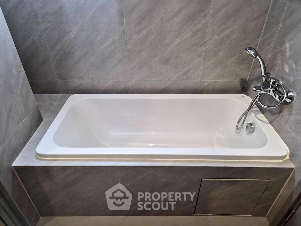 รูป คอนโด 2 ห้องนอน IDEO Sukhumvit - Rama 4 ใกล้ BTS พระโขนง (ID 3293162) - รูปที่ 1/15