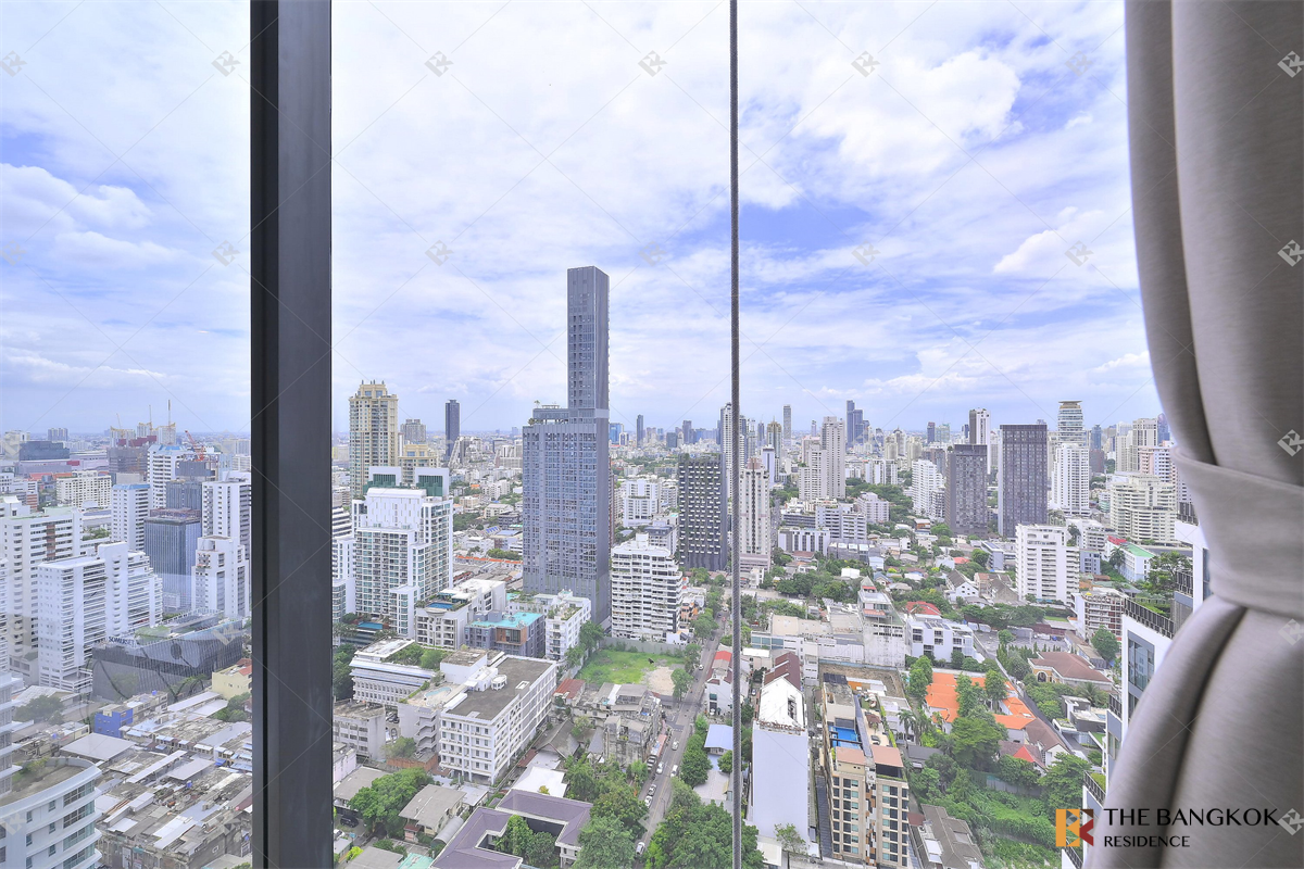 picture Celes Asoke near MRT Sukhumvit Station - 7/10