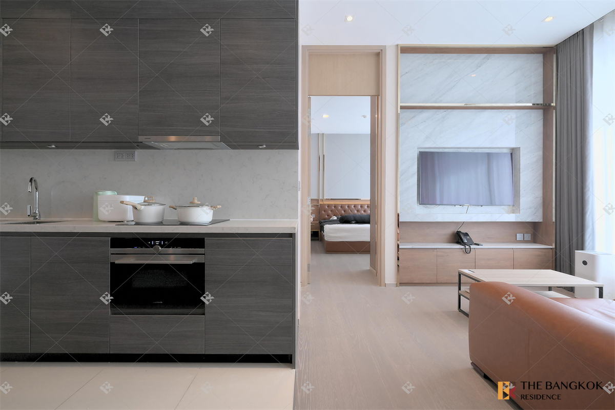 picture The Esse Asoke  Move-in Ready, Just Bring Your Stuff - 4/10