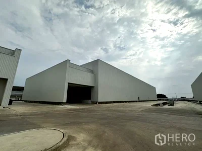 Factory for rent Khlog Luang Khlong Nung : For rent Factory 3910 sqm in Khlong Luang, Pathum Thani