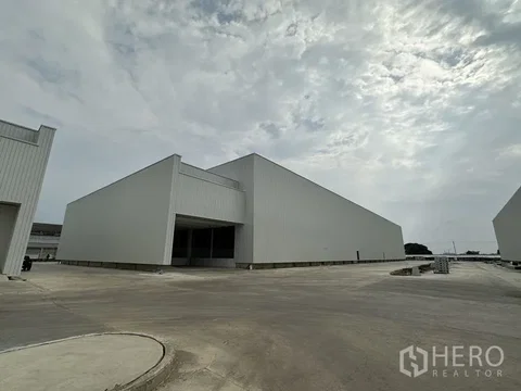 For rent Factory 3910 sqm in Khlong Luang, Pathum Thani