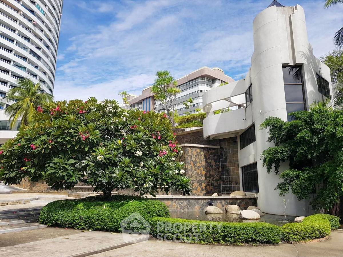 รูป คอนโด 6 ห้องนอน ขนาด 616 ตร.ม. ขายที่ Jomtien Plaza Condotel (ID 3281706) - รูปที่ 3/25