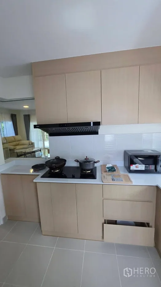 รูป ให้เช่า บ้านเดี่ยว 3 ห้องนอน Villaggio 3 Srinakarin-Bangna (หมู่บ้านที่ 3 ศรีนครินทร์-บางนา) บางแก้ว บางพลี สมุทรปราการ - รูปที่ 9/28