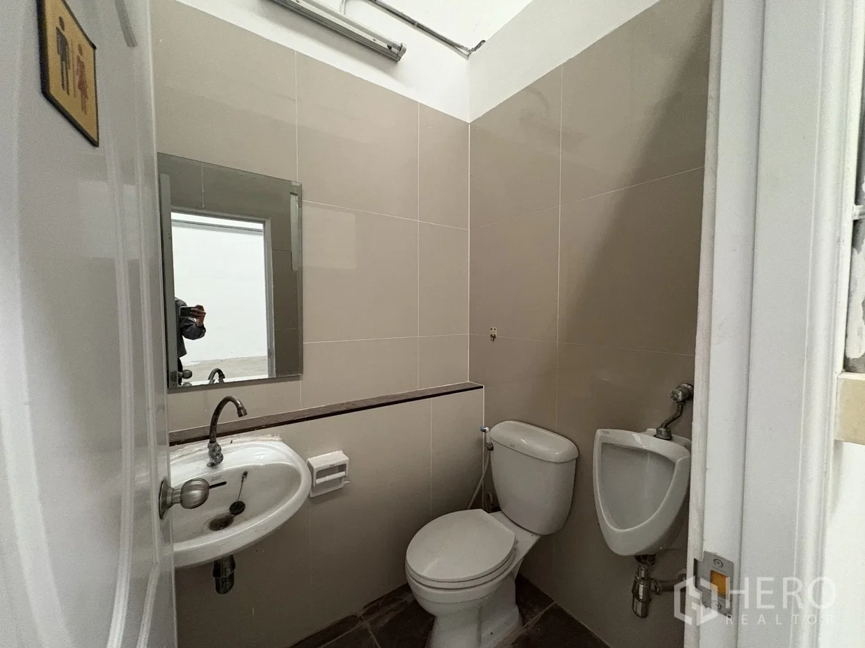 picture For rent Factory 443 sqm in Phra Samut Chedi, Samut Prakan - 7/9