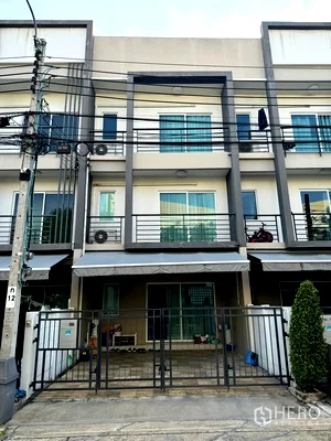 เช่าทาวน์โฮม วิทยาลัยพณิชยการบางนา : ให้เช่า ทาวน์เฮาส์ 3 ห้องนอน Baan Klang Muang Sukhumvit 77 (บ้านกลางเมืองสุขุมวิท 77) สวนหลวง สวนหลวง กรุงเทพมหานคร BTS อ่อนนุช