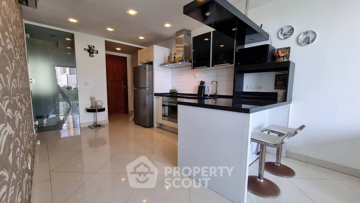 รูป ขายคอนโด 2 ห้องนอน Laguna Heights Condominium ย่านปราสาทสัจธรรม (ID 3281722) - รูปที่ 17/21