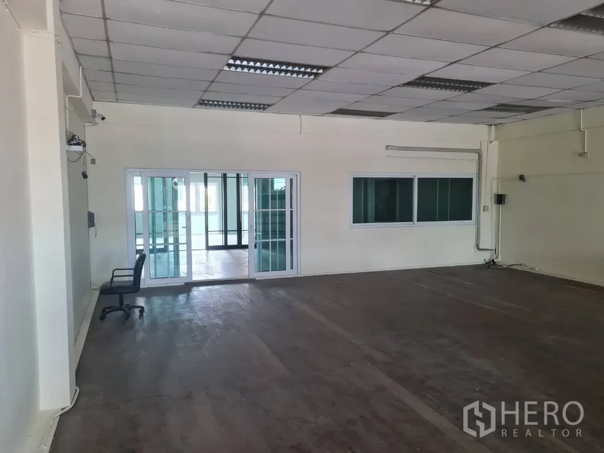 picture For rent Warehouse 420 sq.m. in Phra Pradaeng, Samut Prakan - 3/6
