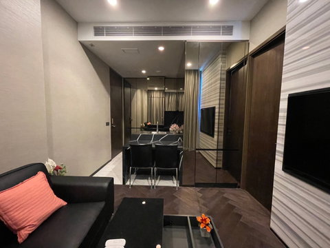 The Esse Sukhumvit 36 (bts thonglor) ✅