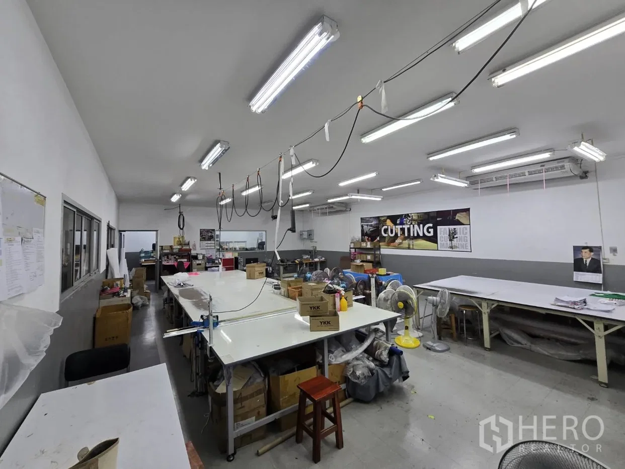 picture For rent Factory 1300 sqm in Rai Khing, Sam Phran, Nakhon Pathom - 9/15