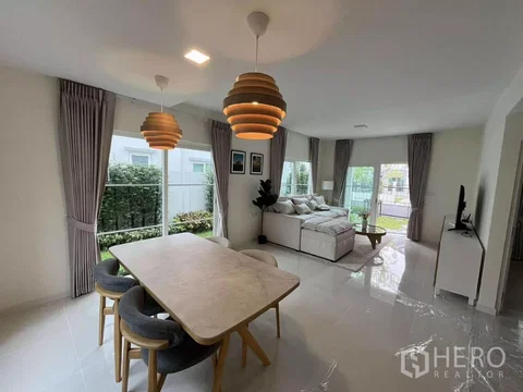 ให้เช่า บ้านเดี่ยว 4 ห้องนอน Villaggio 3 Srinakarin-Bangna (หมู่บ้านที่ 3 ศรีนครินทร์-บางนา) บางแก้ว บางพลี สมุทรปราการ
