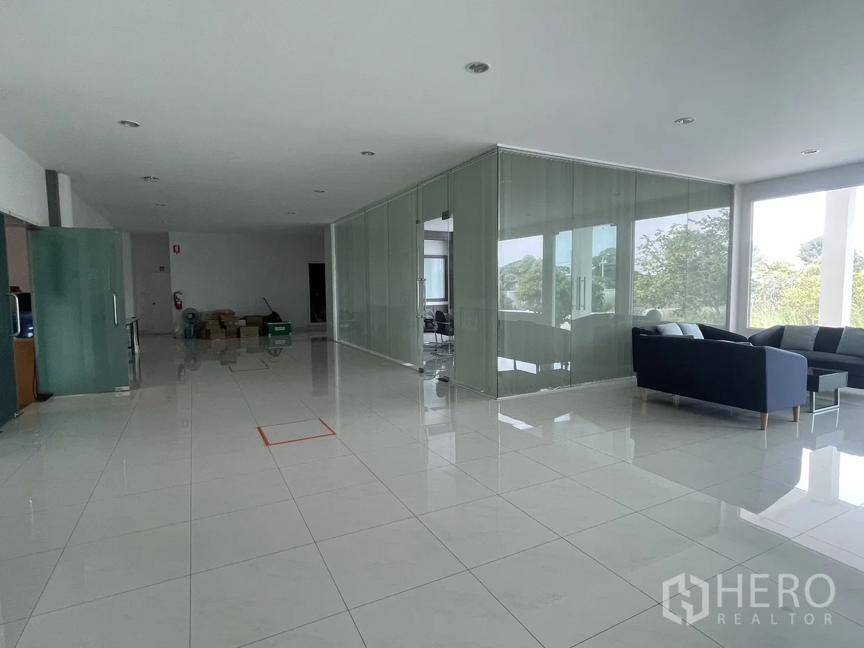 รูป ขาย โกดัง 2280 ตรม บ่อเงิน ลาดหลุมแก้ว ปทุมธานี - รูปที่ 18/20