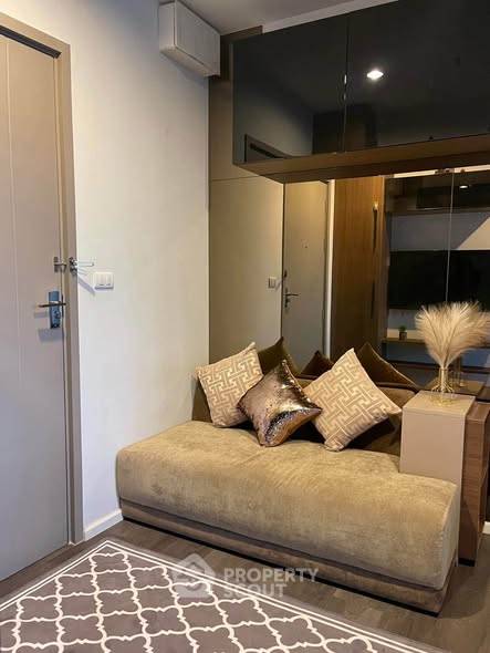 รูป ขายคอนโด 1 ห้องนอน The Stage Taopoon - Interchange ใกล้ MRT เตาปูน (ID 3289579) - รูปที่ 2/11