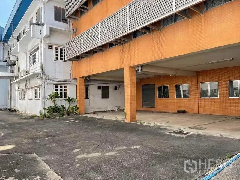 รูป ให้เช่า โรงงาน 5350 ตรม พระสมุทรเจดีย์ สมุทรปราการ - รูปที่ 3/13
