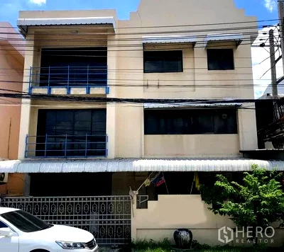 Factory for sale Nonthaburi : For sale Factory 700 sqm in Bang Bua Thong, Nonthaburi
