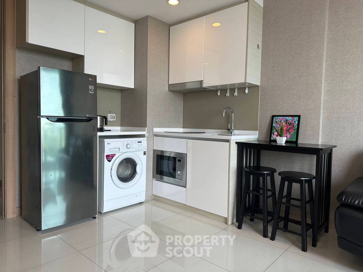 รูป คอนโด 1-ห้องนอน ที่ เดอะ ริเวียร่า วงศ์อมาตย์ ใกล้ ปราสาทสัจธรรม (ID 3281836) - รูปที่ 9/18