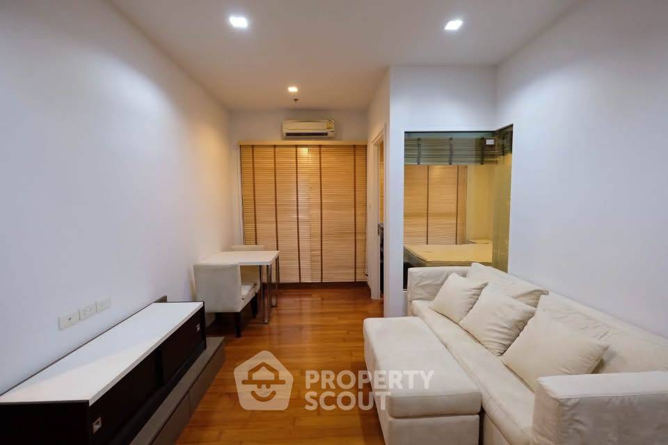 รูป คอนโด 1-ห้องนอน ที่ ไอวี่สาทร 10 ใกล้ BTS เซนต์หลุยส์ (ID 3292276) - รูปที่ 2/12