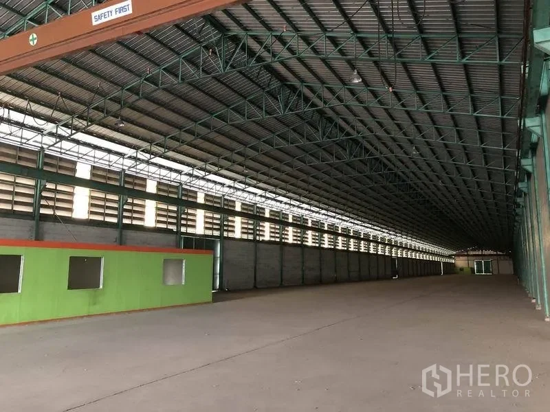 รูป ให้เช่า โกดัง 4000 ตรม บางบ่อ สมุทรปราการ - รูปที่ 5/9