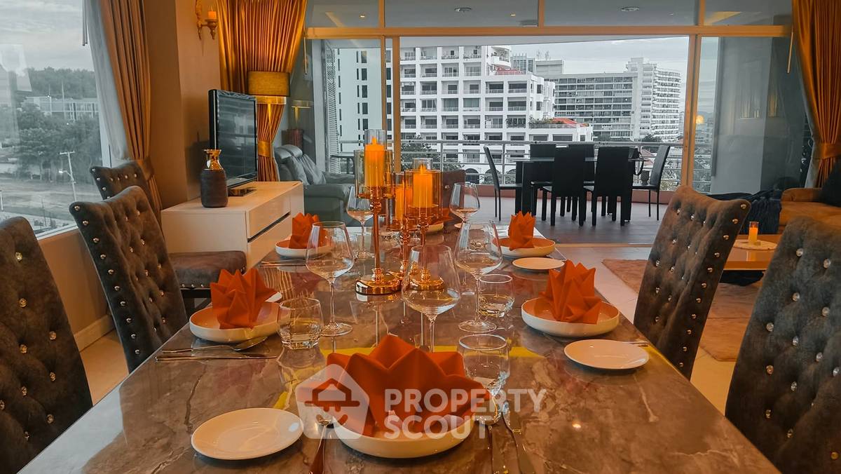 picture 3-BR Condo at Executive Residence 4 close to Phratamnak (ID 3281676) - 6/31