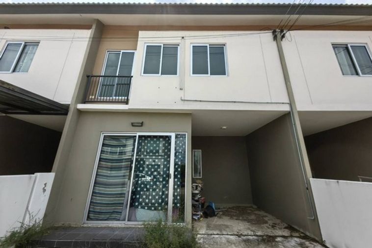 1-bed townhouse for sale, 1 sqm, 17 sq wah, Nong Chok