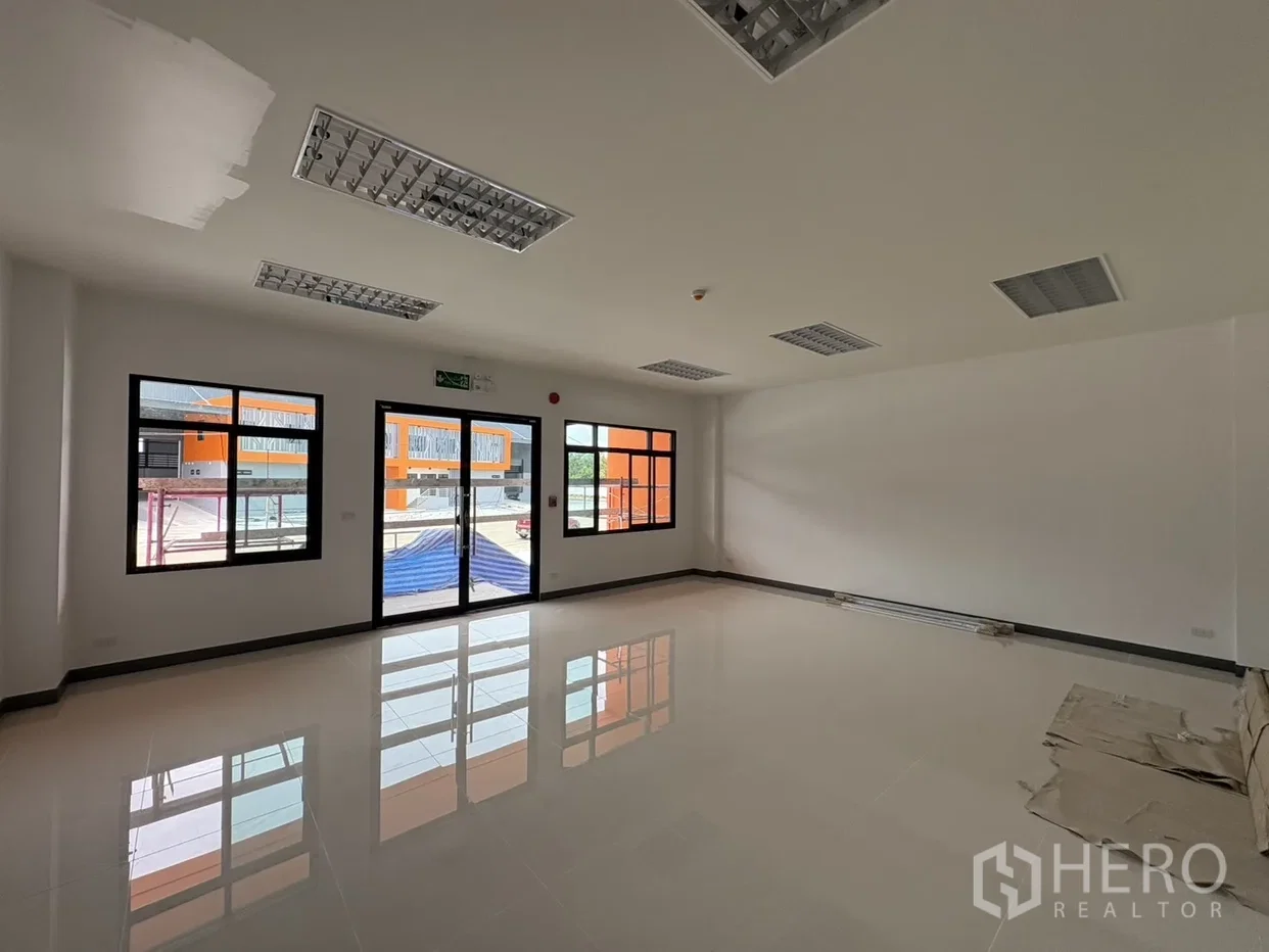 รูป ให้เช่า โรงงาน 1288 ตรม ท่าข้าม บางปะกง ฉะเชิงเทรา - รูปที่ 4/13