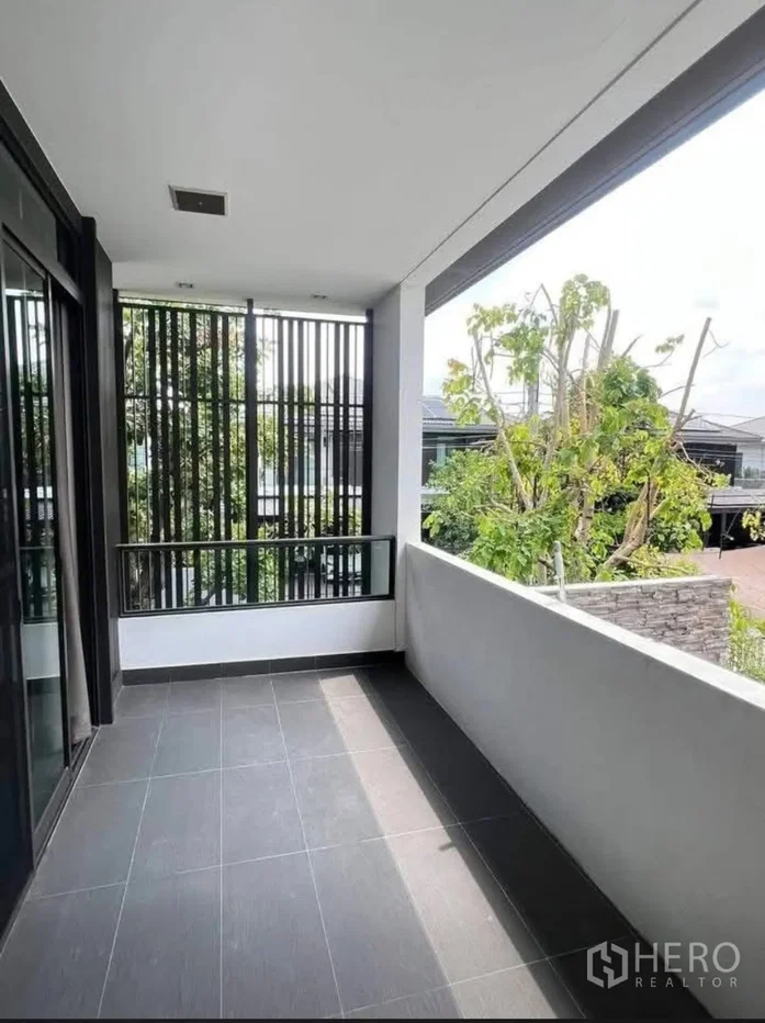 รูป ให้เช่า บ้านเดี่ยว 4 ห้องนอน Mantana Srinakarin - Bangna (มันตานา ศรีนครินทร์ - บังนา) บางแก้ว บางพลี สมุทรปราการ - รูปที่ 7/10