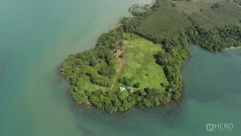 Land 14800 sqw in Bang Pit, Laem Ngop, Trat