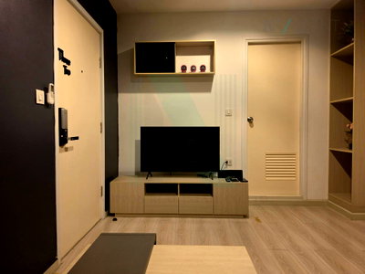 Condos for rent : For Rent Condo SKYLINE RATTANATHIBET Building 1, Floor 8,1 bed room, Room size 30.00 sqm